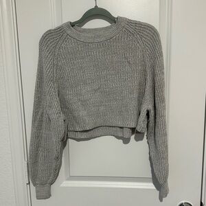 Aeropostale Women's Gray Crew Neck Crop Sweater